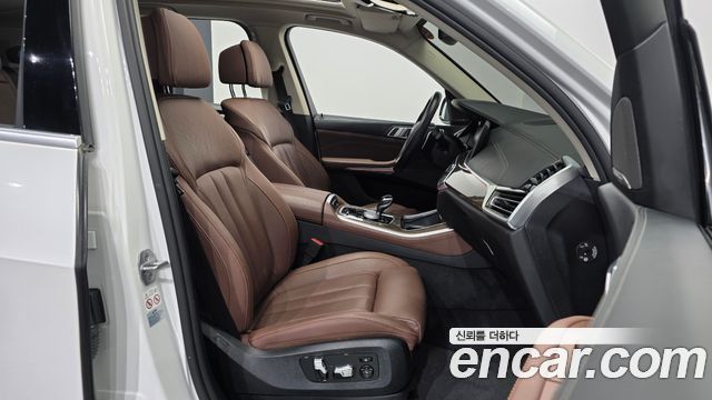 BMW X5 (G05) xDrive 45e xLine 2021 — фото 11