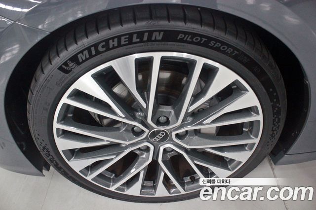Audi A6 e-tron Performance Advanced 2025 — фото 5