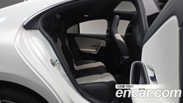 Mercedes-Benz CLA-Class (C118) CLA250 4MATIC 2020 — фото 12