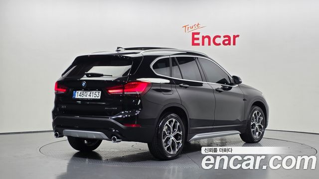 BMW X1 (F48) xDrive 20i xLine 2021 — фото 2