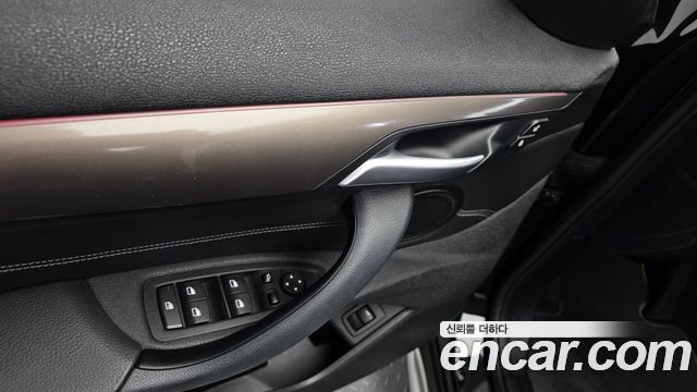BMW X1 (F48) xDrive 20i xLine 2021 — фото 29
