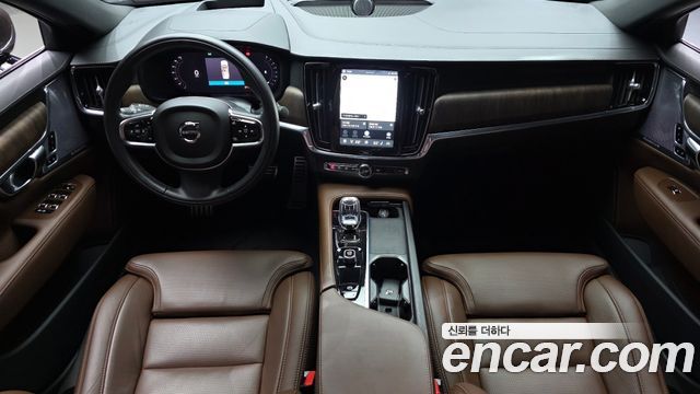 Volvo S90 B6 AWD Inscription 2022 — фото 7