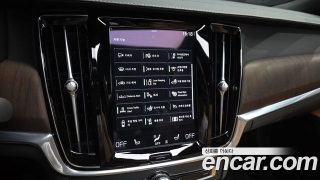 Volvo S90 B5 Inscription 2021 — фото 15