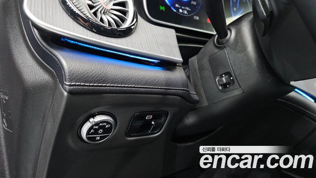 Mercedes-Benz EQE SUV (X294) EQE500 4MATIC 2023 — фото 28