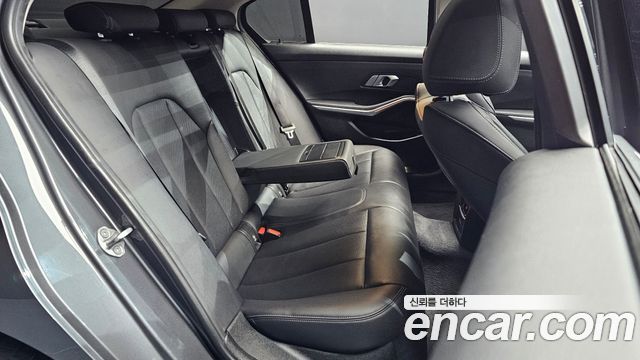 BMW 3 Series (G20) 320i 2022 — фото 11