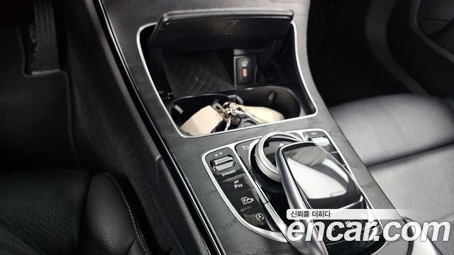 Mercedes-Benz C-Class (W205) C220 d 4MATIC Exclusive 2019 — фото 33