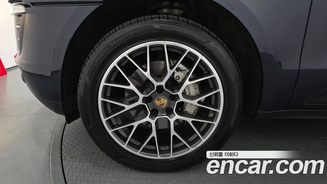 Porsche Macan 3.0 S Diesel 95B 2017 — фото 5