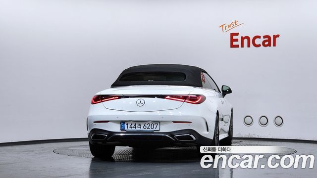 Mercedes-Benz CLE-Class (C236) CLE200 Cabriolet 2024 — фото 4