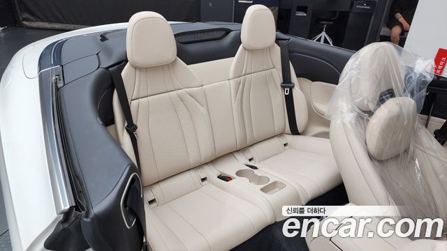 Mercedes-Benz CLE-Class (C236) CLE200 Cabriolet 2024 — фото 15