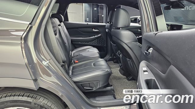 Hyundai Santa Fe Diesel 2.2 2WD Calligraphy 2021 — фото 12