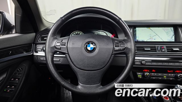 BMW 5 Series (F10) 520d xDrive 2014 — фото 14
