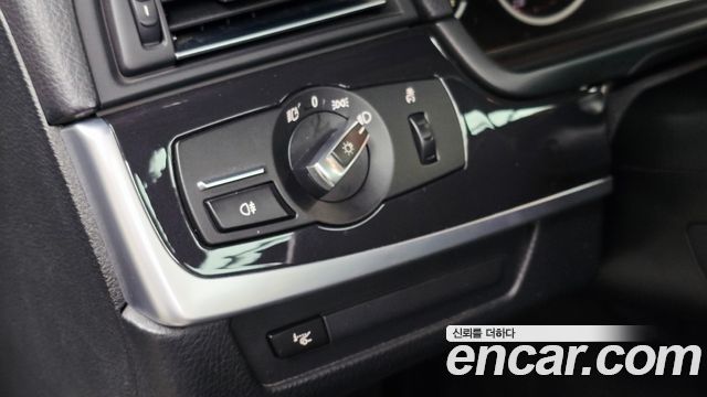 BMW 5 Series (F10) 520d xDrive 2014 — фото 19