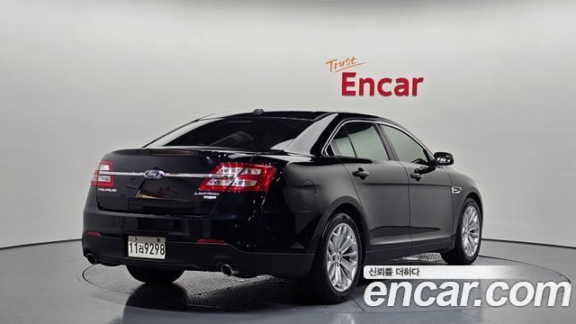 Ford Taurus 2.0 Limited EcoBoost 6th 2016 — фото 2