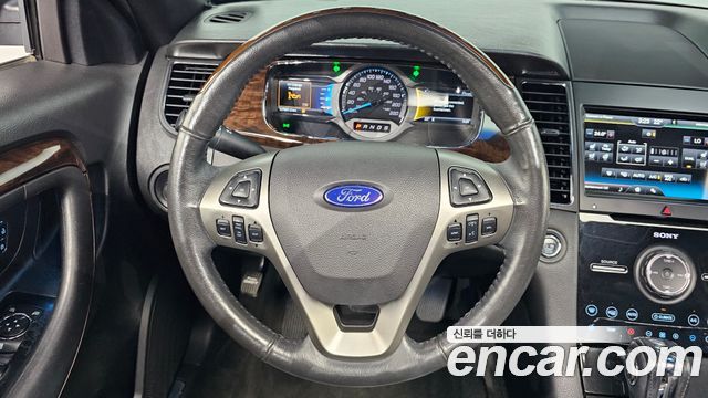 Ford Taurus 2.0 Limited EcoBoost 6th 2016 — фото 13