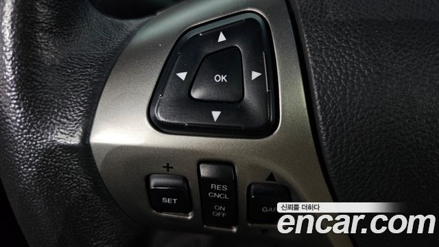 Ford Taurus 2.0 Limited EcoBoost 6th 2016 — фото 33