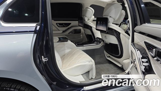 Mercedes-Benz S-Class (W223) Maybach S680 4MATIC Edition100 2022 — фото 15