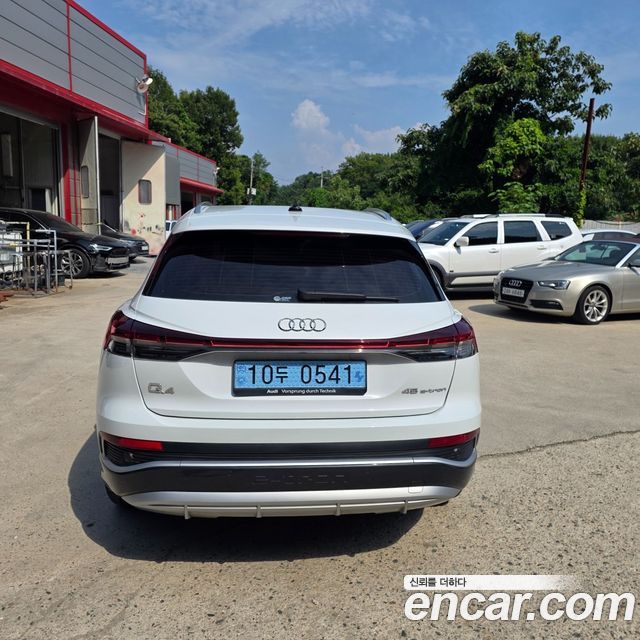 Audi Q4 e-tron (F4) 45 Premium 2025 — фото 5