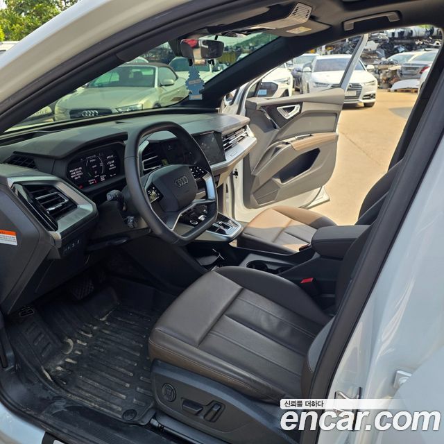 Audi Q4 e-tron (F4) 45 Premium 2025 — фото 7