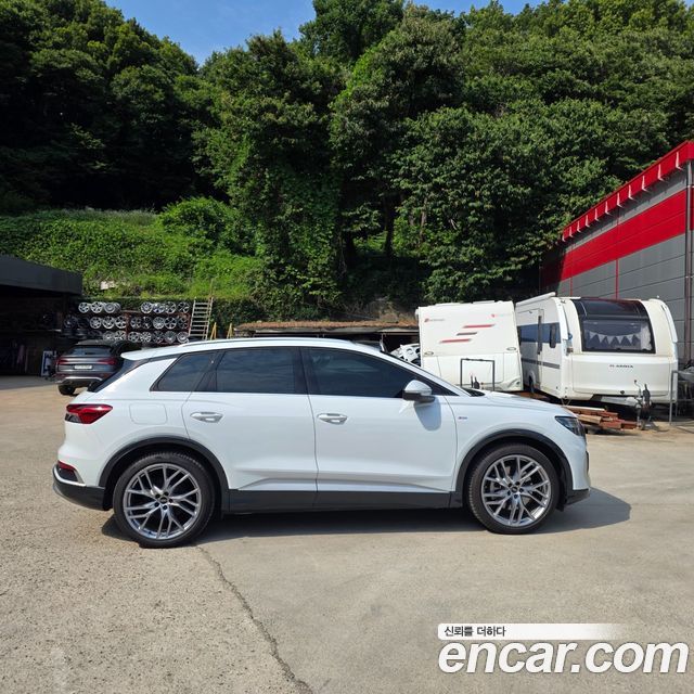 Audi Q4 e-tron (F4) 45 Premium 2025 — фото 22