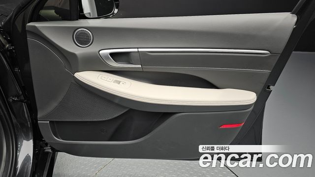 Hyundai Sonata The Edge (DN8) 1.6 Turbo Inspiration 2024 — фото 24