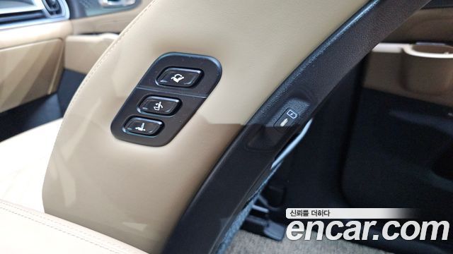 Kia Sorento (IV) HEV 1.6 2WD Signature 2024 — фото 36