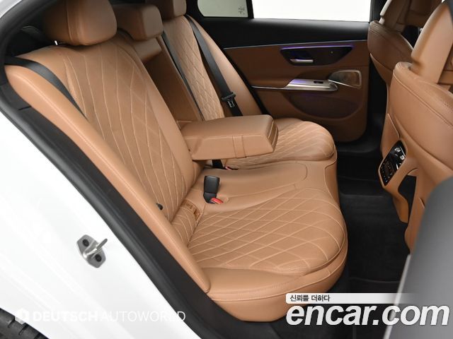 Mercedes-Benz E-Class (W214) E450 4MATIC Exclusive 2024 — фото 16