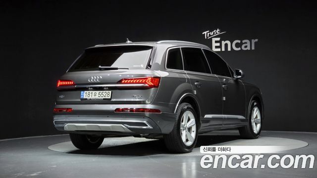 Audi Q7 (4M) 45 TDI Quattro 2021 — фото 2