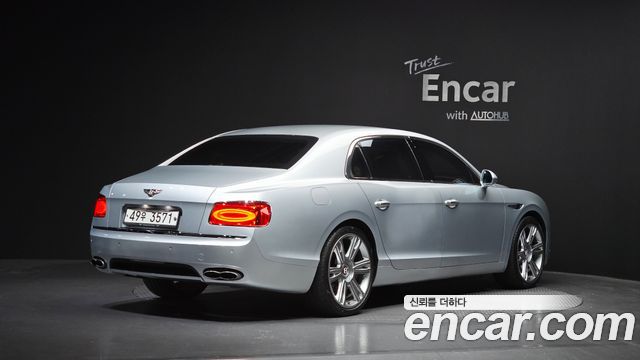Bentley Flying Spur (II) 4.0 2015 — фото 2