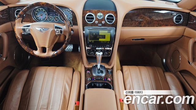 Bentley Flying Spur (II) 4.0 2015 — фото 7