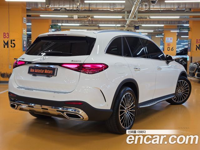 Mercedes-Benz GLC-Class (X254) GLC300 4MATIC AMG Line 2025 — фото 2