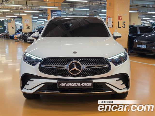 Mercedes-Benz GLC-Class (X254) GLC300 4MATIC AMG Line 2025 — фото 3