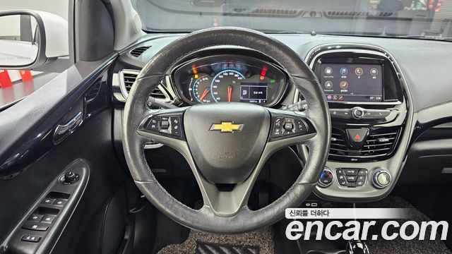 Chevrolet Spark Premier 2019 — фото 12