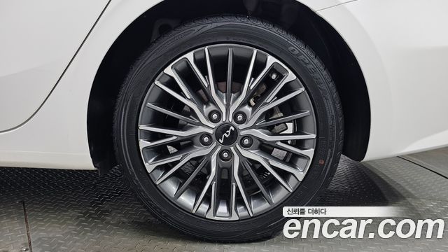 Kia K3 (II) 1.6 Noblesse 2022 — фото 21