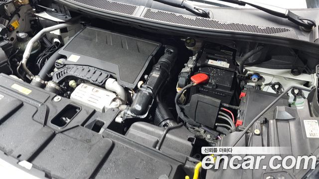 Peugeot 3008 (II) 1.2 Pure Tech GT Pack 2022 — фото 6