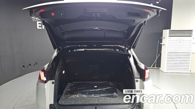 Peugeot 3008 (II) 1.2 Pure Tech GT Pack 2022 — фото 20