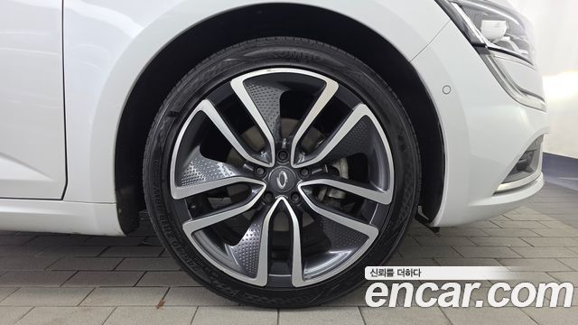 Renault Korea SM6 1.6 TCe RE 2019 — фото 21