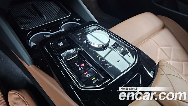 BMW 5 Series (G60) 530i xDrive M Sport 2025 — фото 9