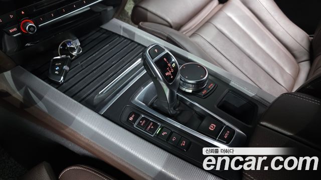BMW X5 (F15) xDrive 30d M Sport package 2018 — фото 9