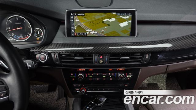 BMW X5 (F15) xDrive 30d M Sport package 2018 — фото 13