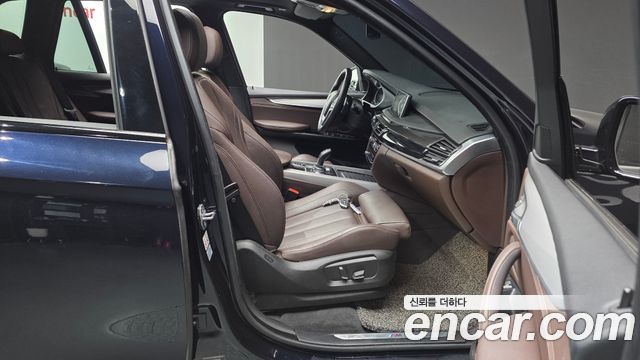 BMW X5 (F15) xDrive 30d M Sport package 2018 — фото 26