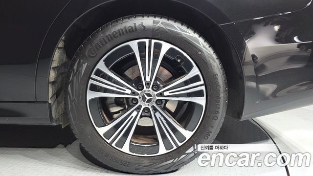Mercedes-Benz E-Class (W214) E200 Avantgarde 2025 — фото 5