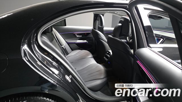 Mercedes-Benz E-Class (W214) E200 Avantgarde 2025 — фото 12