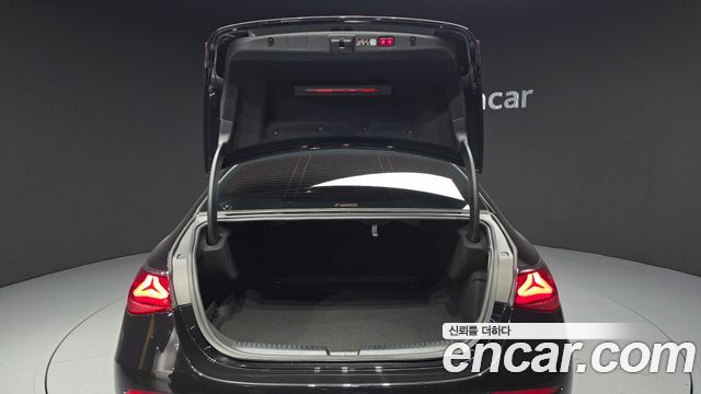 Mercedes-Benz E-Class (W214) E200 Avantgarde 2025 — фото 20