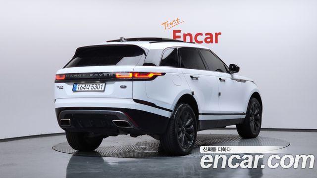 Land Rover Range Rover Velar 3.0 P380 R-Dynamic SE 2018 — фото 2