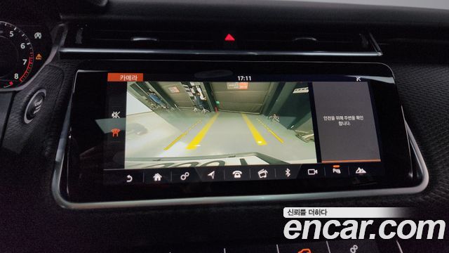 Land Rover Range Rover Velar 3.0 P380 R-Dynamic SE 2018 — фото 15