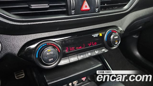 Kia K3 5Door GT Signature 2021 — фото 18