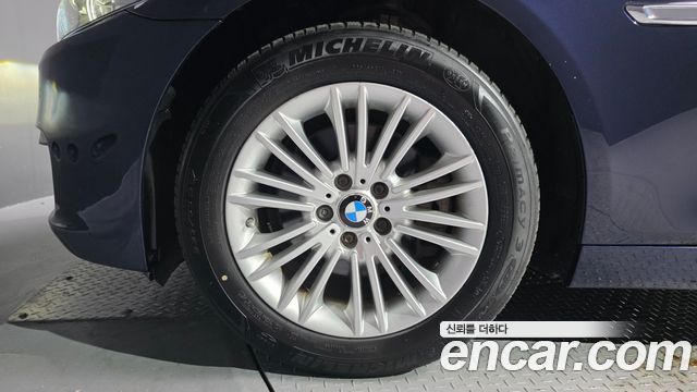 BMW 5 Series (F10) 520d xDrive 2015 — фото 5