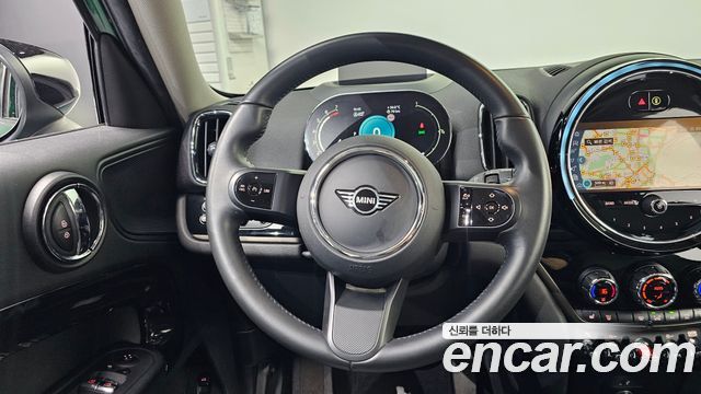 MINI Cooper Countryman Classic Plus 2nd 2022 — фото 13