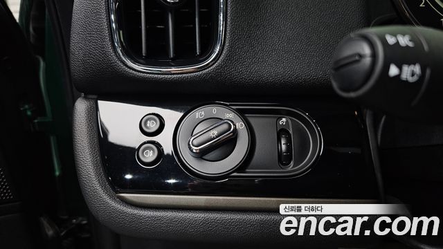MINI Cooper Countryman Classic Plus 2nd 2022 — фото 29
