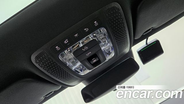 Mercedes-Benz A-Class (W177) AMG A45 4MAITC+ Hatchback 2025 — фото 21